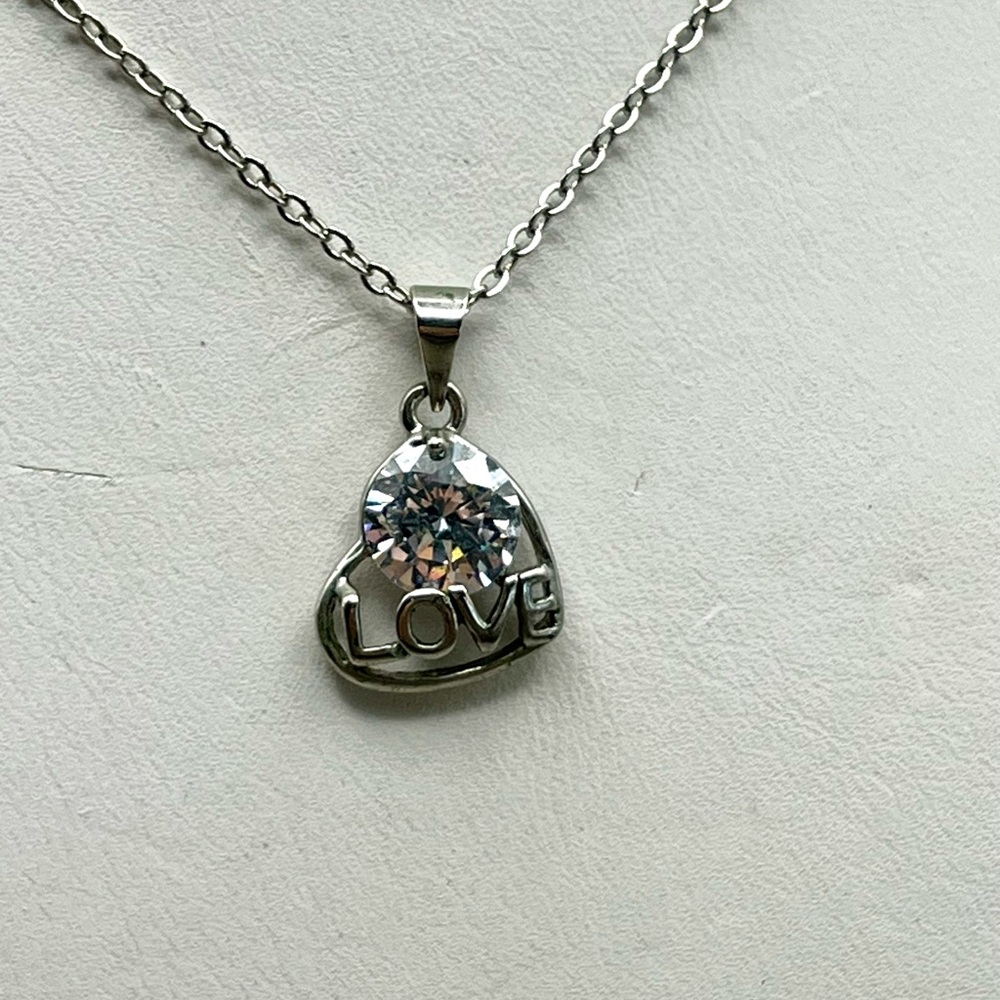 Silver Heart Pendant Necklace